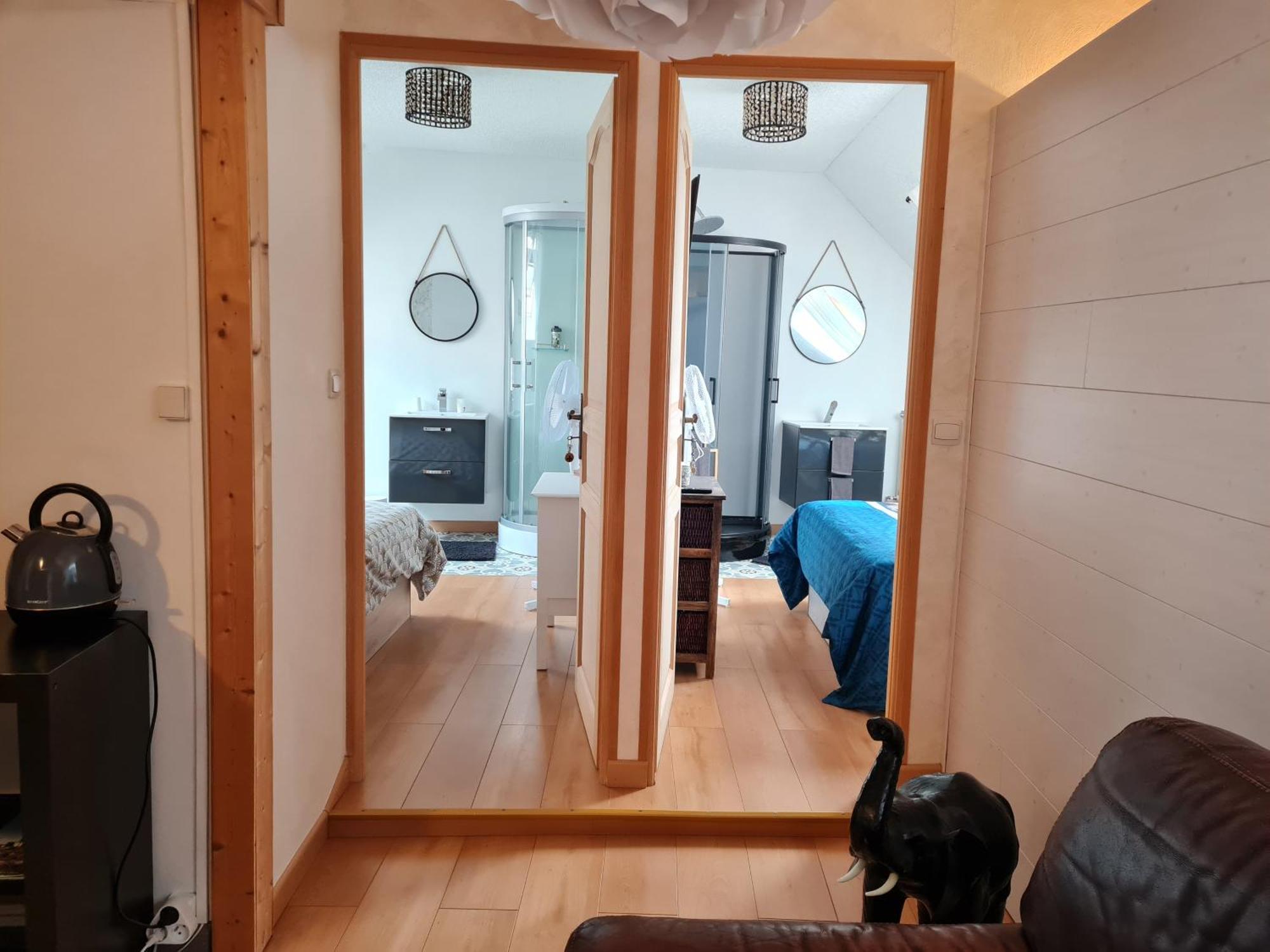 Chez Malia Bed & Breakfast Saint-Nicolas-des-Motets Екстериор снимка