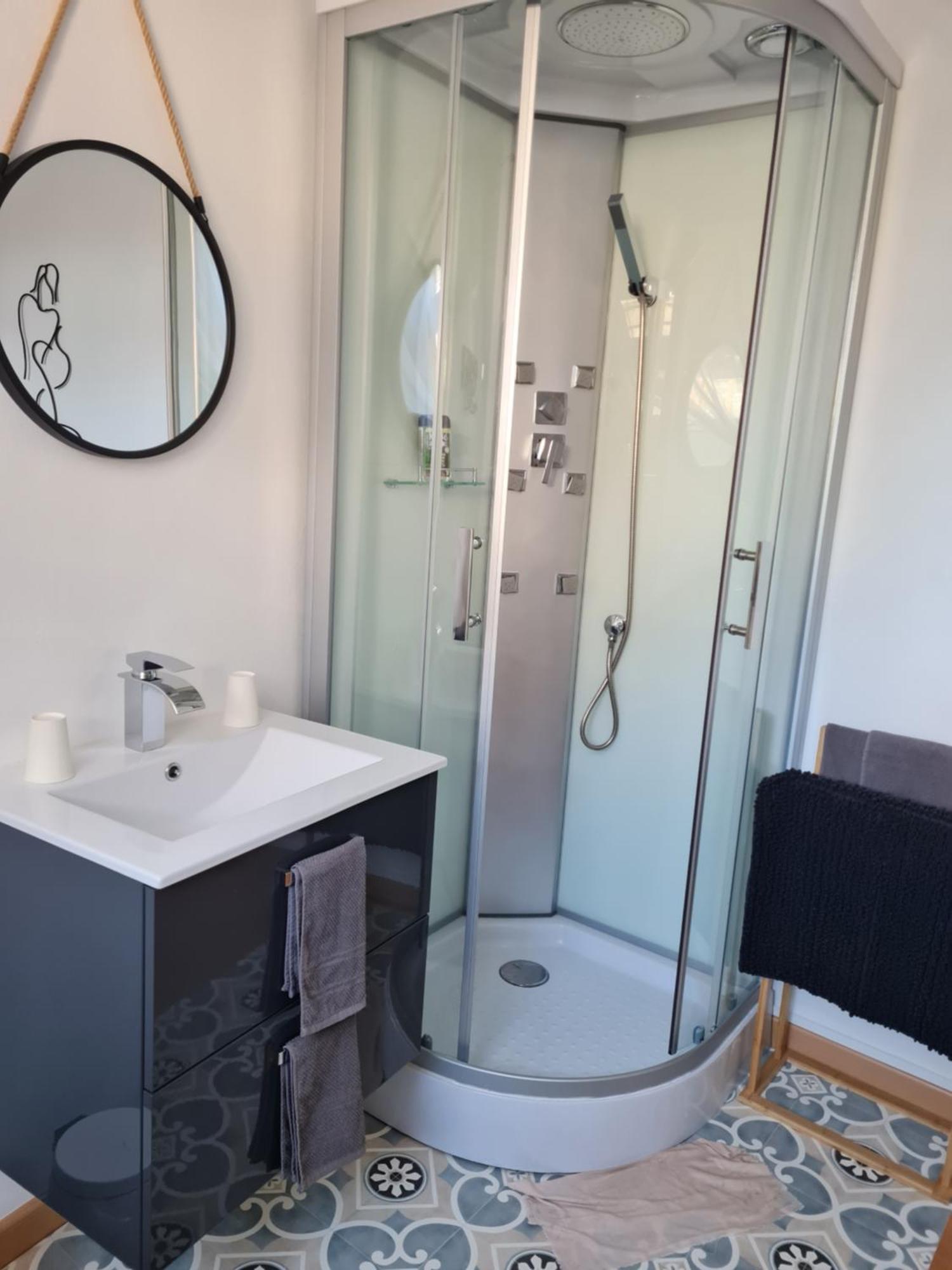 Chez Malia Bed & Breakfast Saint-Nicolas-des-Motets Екстериор снимка
