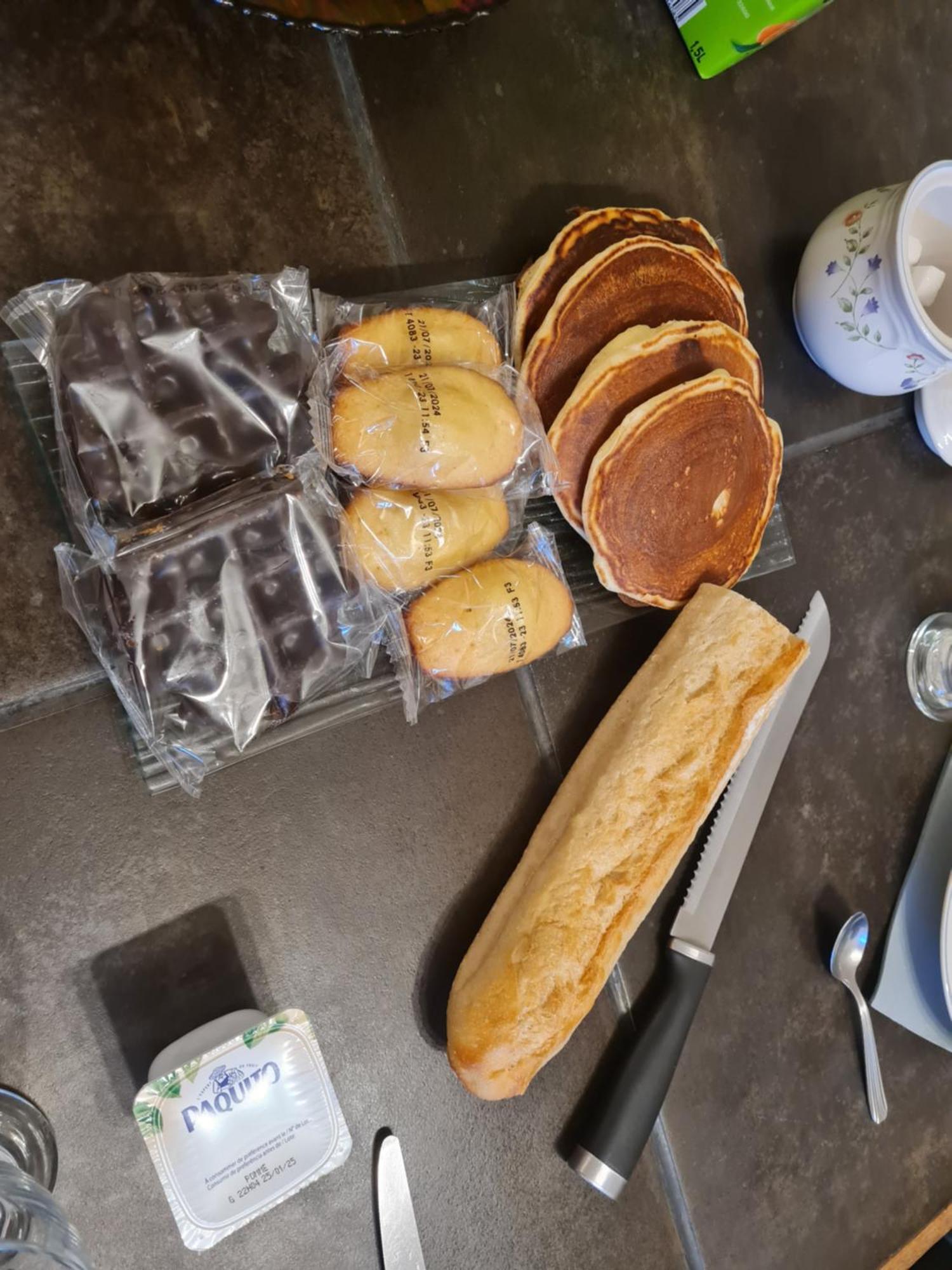 Chez Malia Bed & Breakfast Saint-Nicolas-des-Motets Екстериор снимка